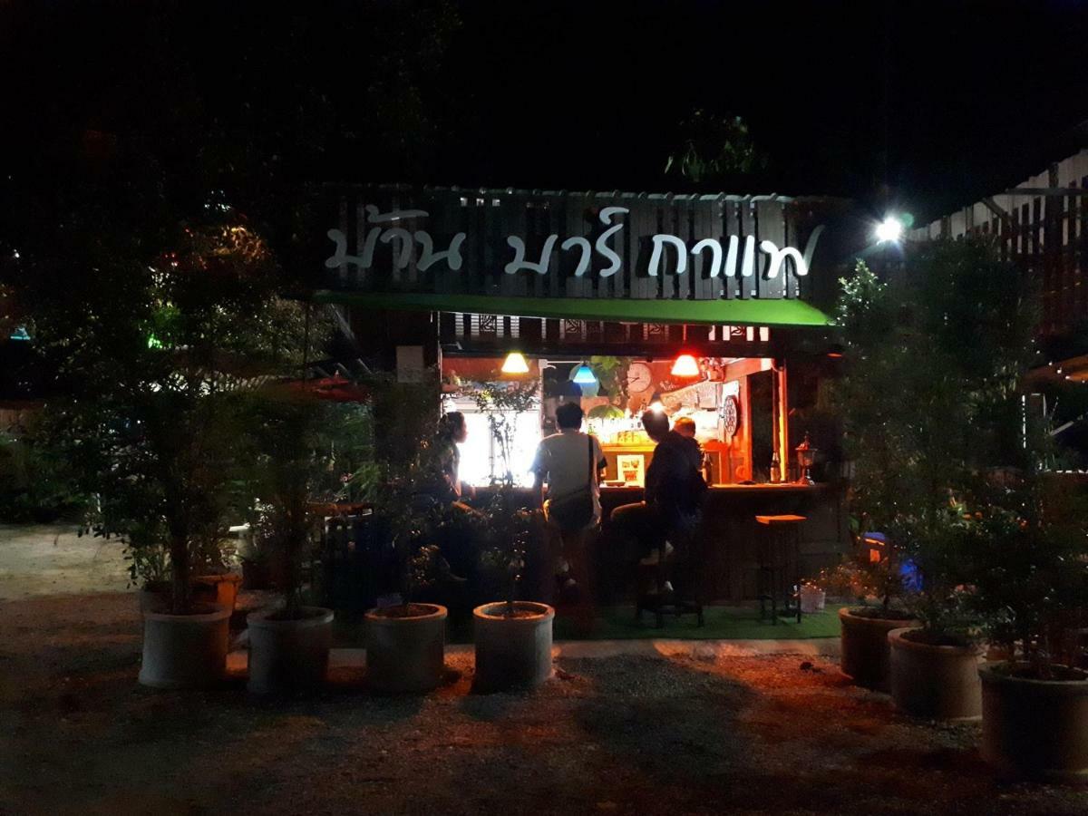Baan Bar Cafe Hotel Mae Chaem Exterior photo